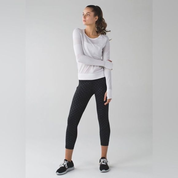 LULULEMON PACE RIVAL CROP 22” LEGGINGS BLACK SIZE 6 - Picture 2 of 9